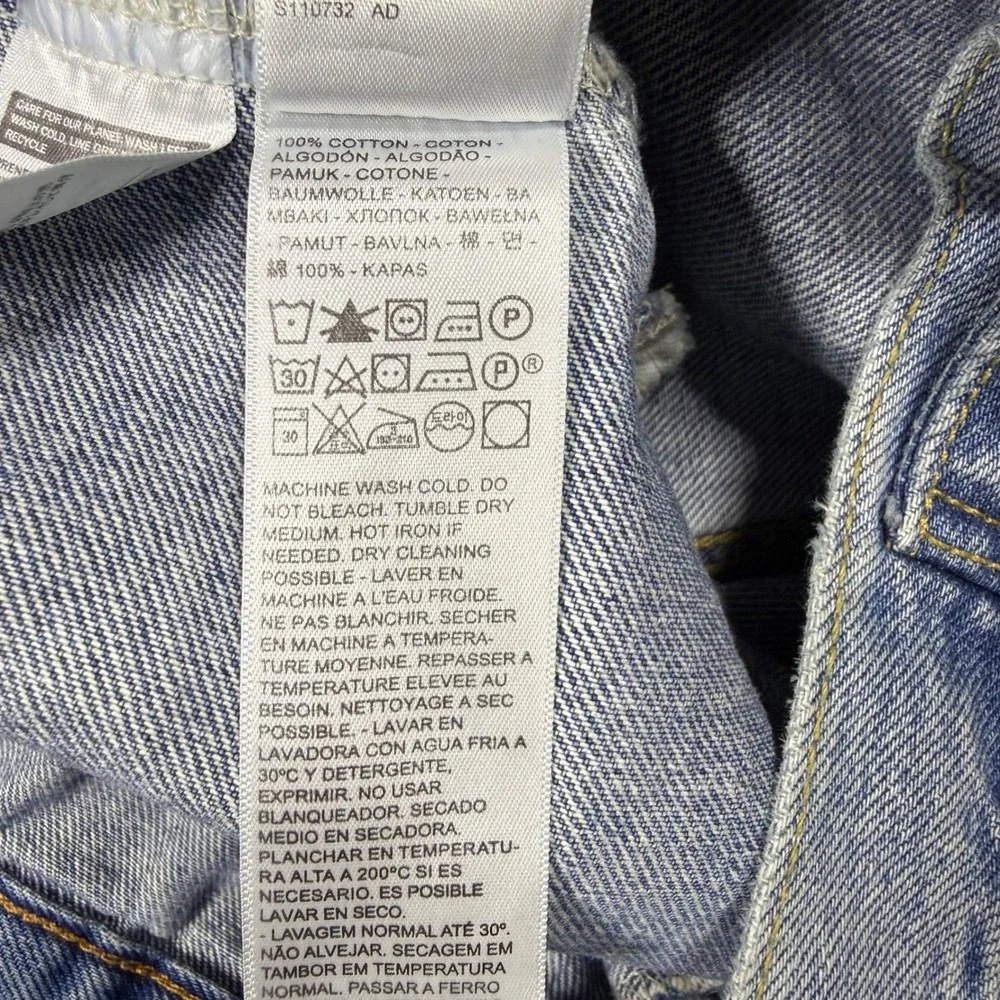 Levis Mens Denim Trucker Vest Light Wash Blue Be Free Cross Patch Large